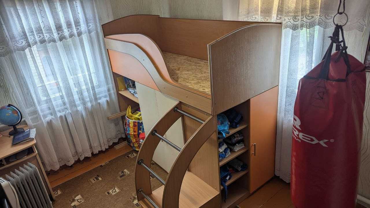 Ліжко горище 2 в 1 Двоярусне ліжко шафа