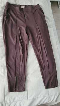 Dresowe brązowe spodnie Tchibo 44