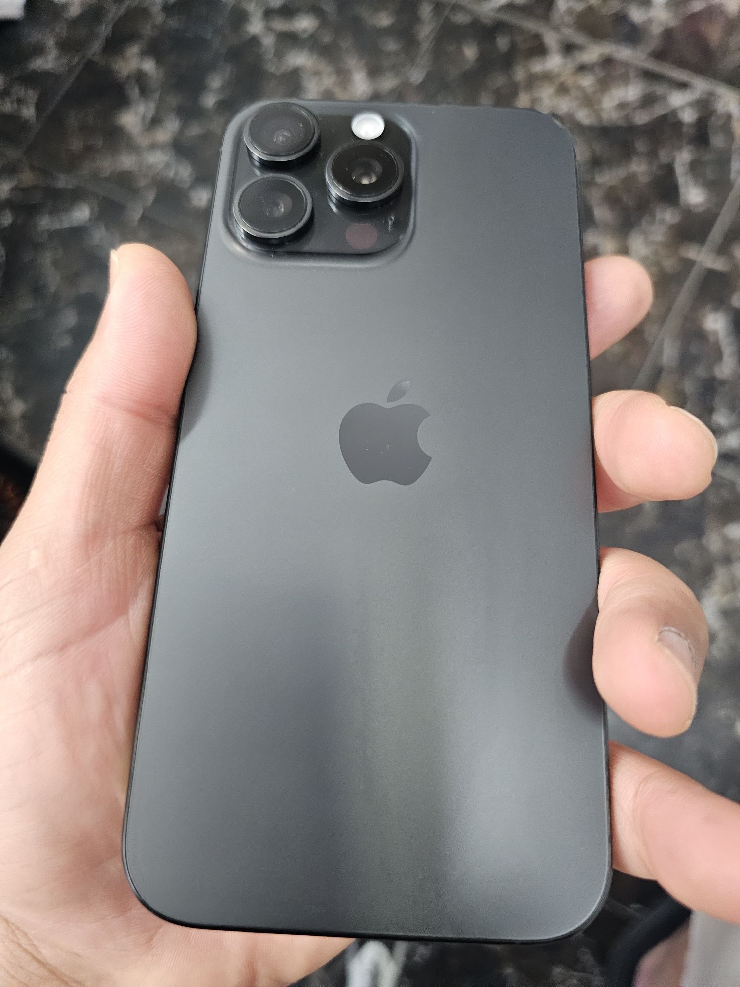 Iphone 16 pro max..512gb