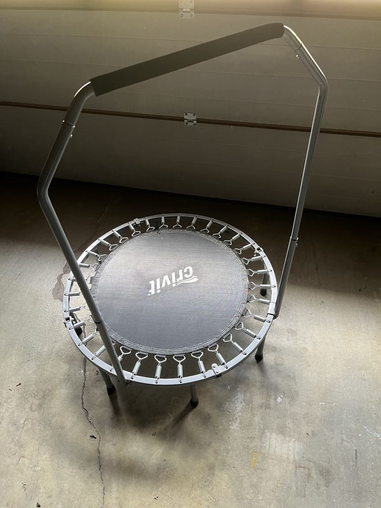 trampolina do ćwiczeń