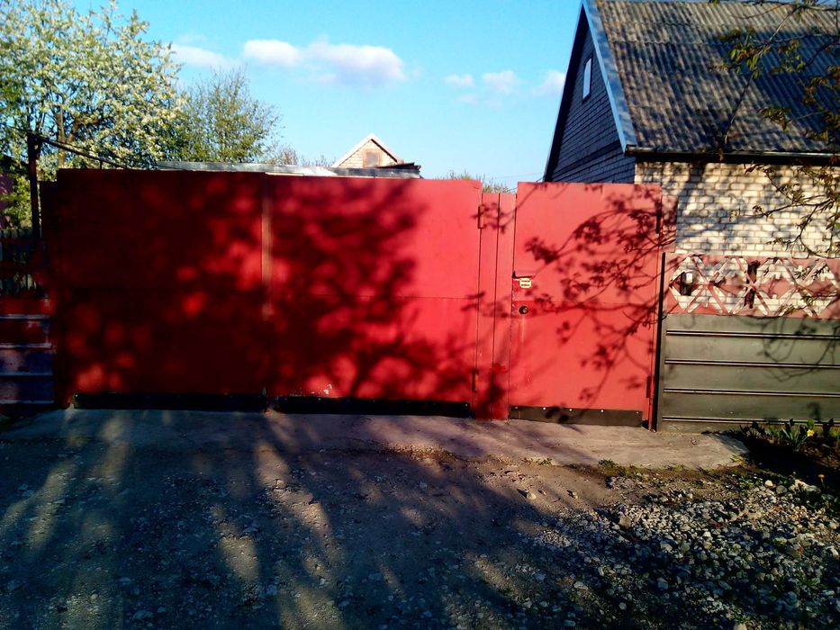 Продам будинок в смт Новомиколаївка (з/станція Верхньодніпровськ)