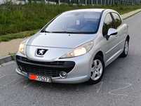 Peugeot 207 z instalacją gazową i sprawną klimą