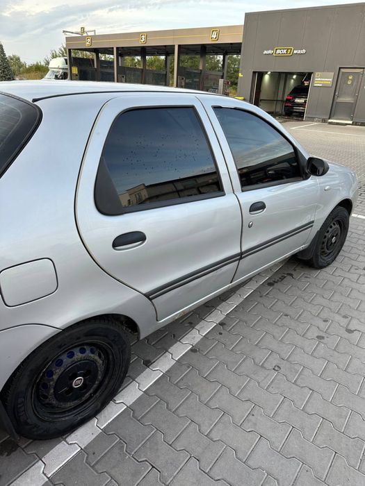 Авто fiat albea.