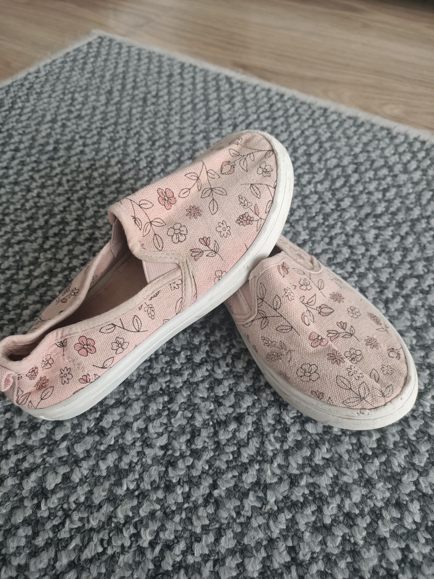 Tenisówki, buty r. 30 dla dziewczynki