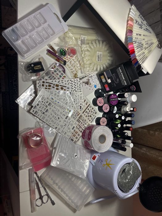 Набір матеріалів для манікюру