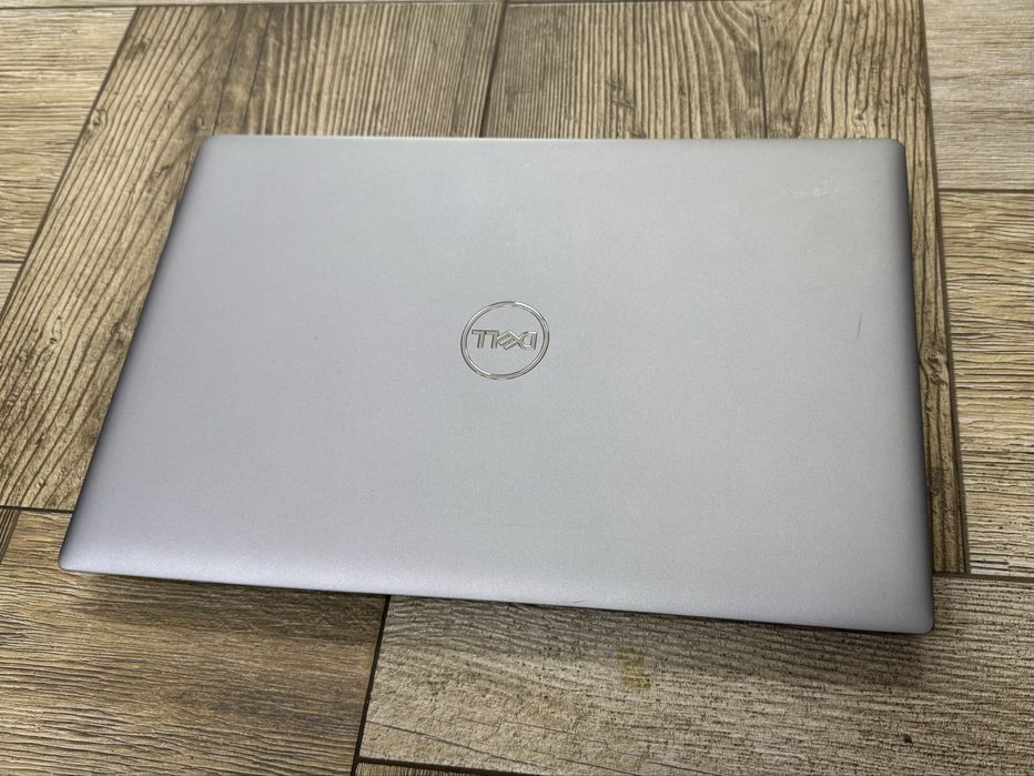 Потужний ноутбук Dell Latitude 5520 i5 11 покоління 16/256GB (512)