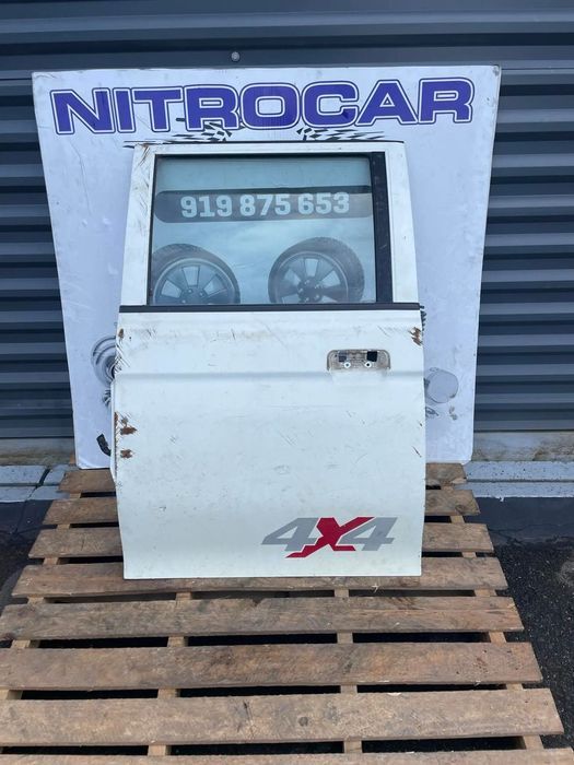 PORTA TRASEIRA ESQUERDA MITSUBISHI L 200 STRAKAR