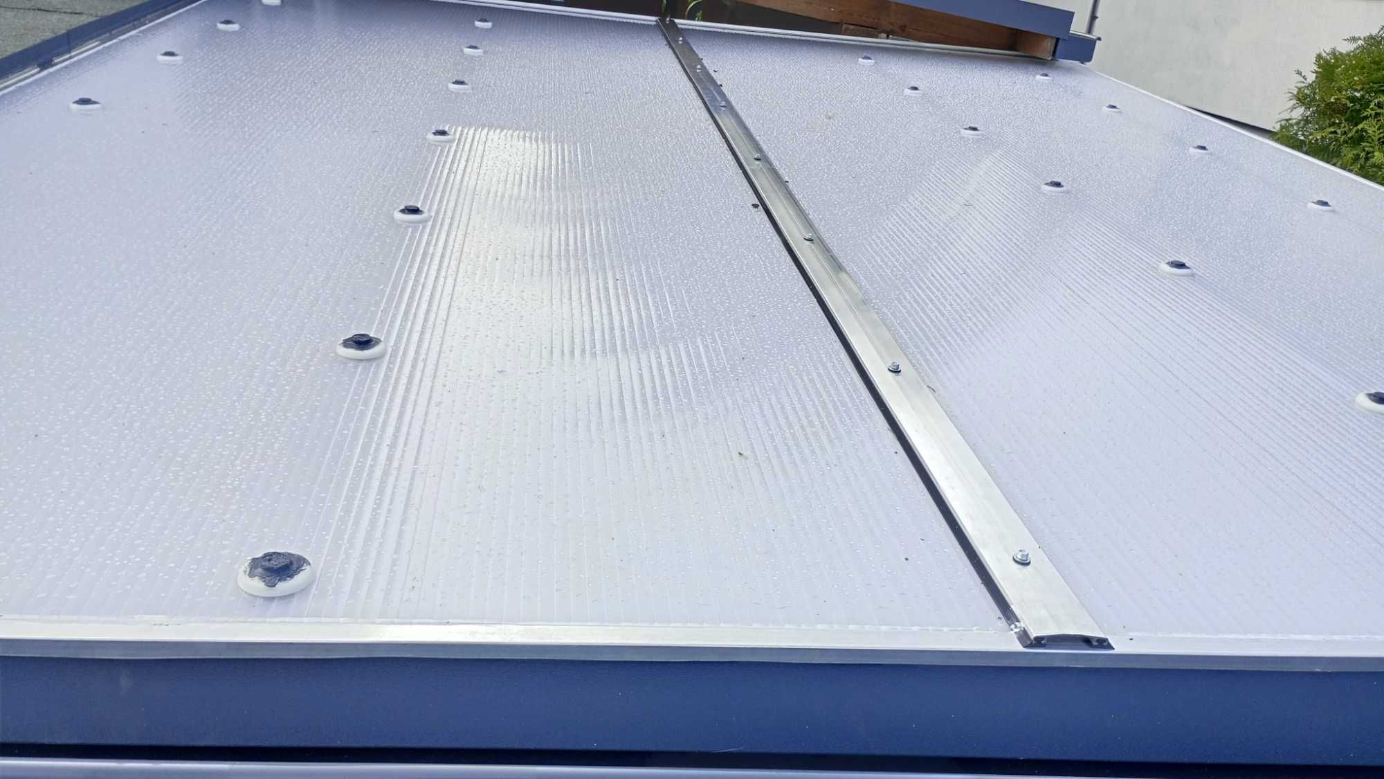 Poliwęglan komorowy 10 mm mleczny