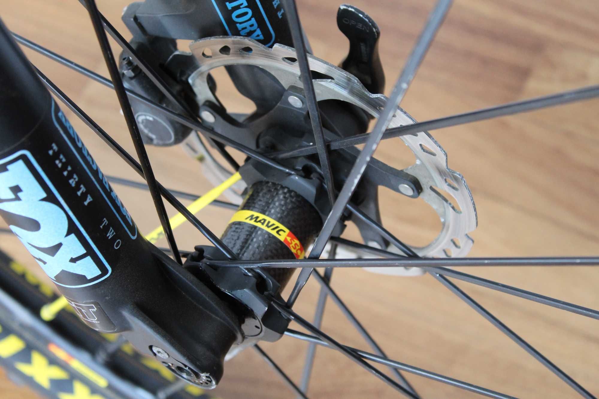 GIANT XTC Advanced SL 27.5 0 Di2 9.1 kg FOX 32 iRD, Shimano XTR, Mavic