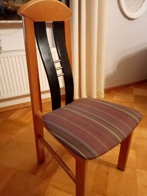 Sprzedam Komplet Krzeseł 6 Sztuk Olcha +4 Krzesła Kuchenne