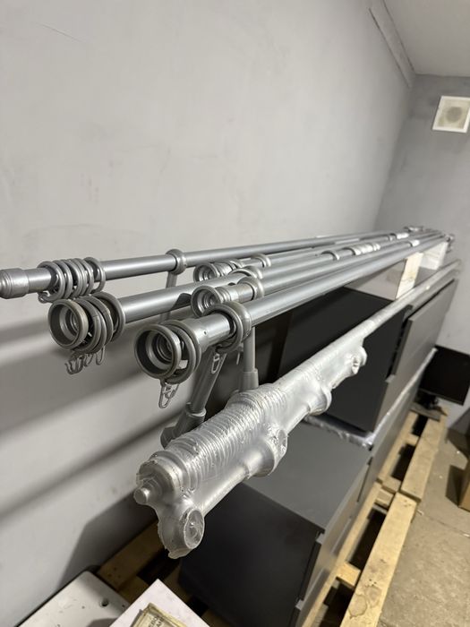 В продаже Карнизы 3м