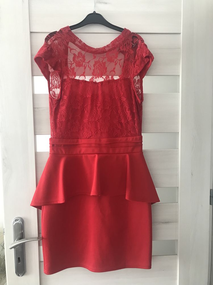 sukienka czerwona 38 rozmiar