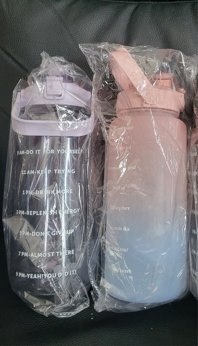 Butelka dopingująca na wodę 2 litry