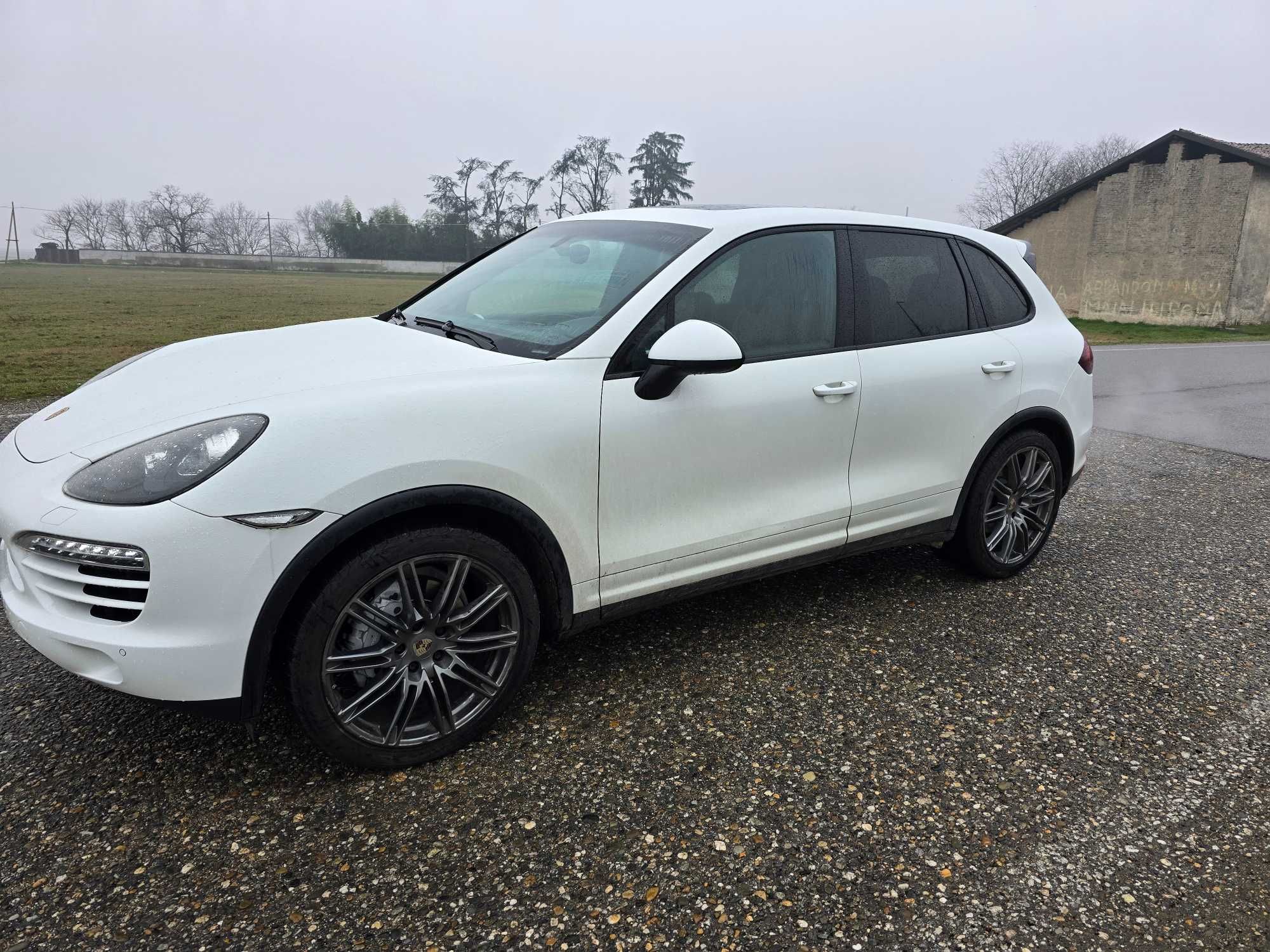 Porsche cayenne  3.0d  Posiadam  inne  auta  z  włoch