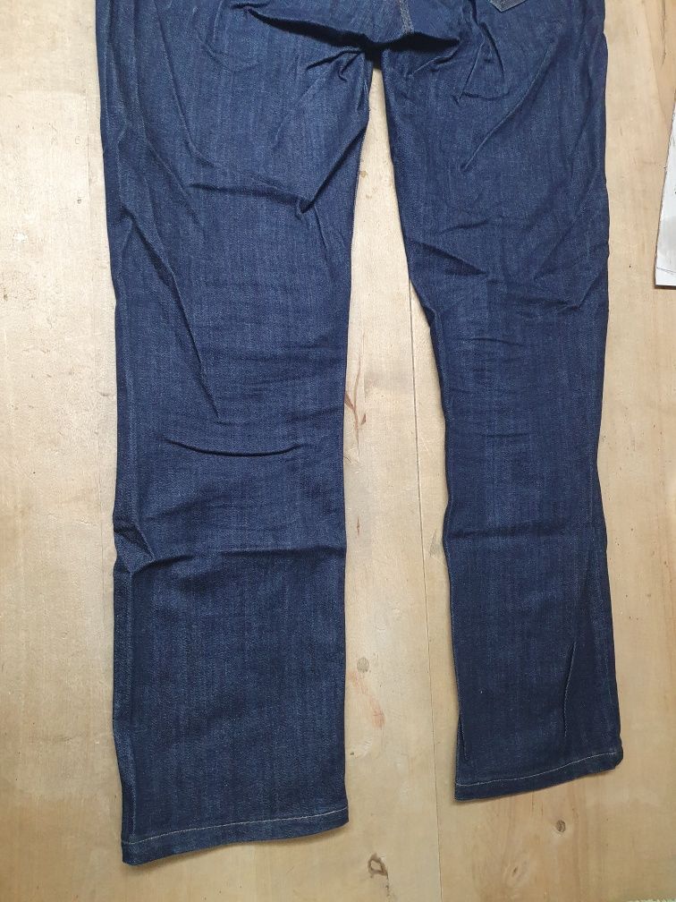 Spodnie jeansowe Lee oryginalne nowe bez metki !