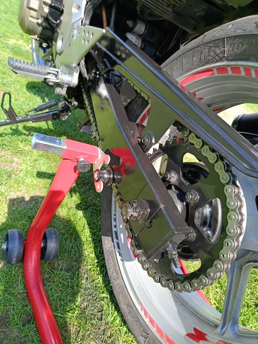 Kawasaki z750s 2006r, zadbany, serwisowany na bieżąco.