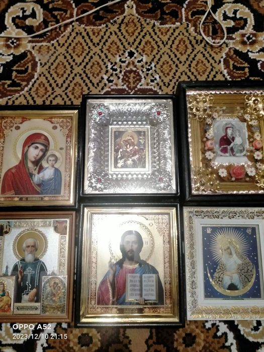 Гарні ікони в гарному стані