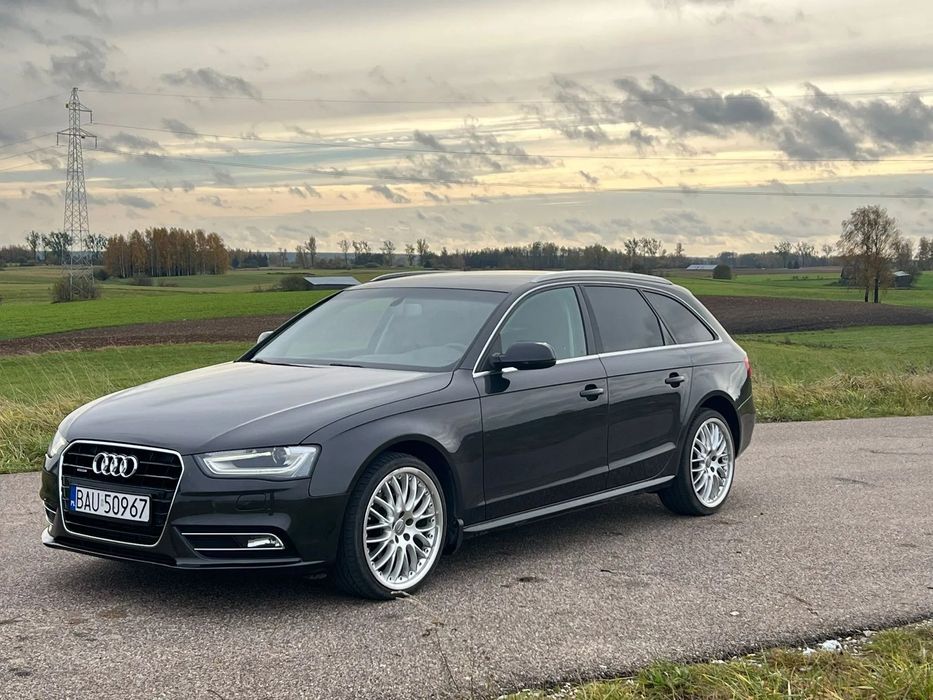 Audi A4 Avant Audi A4 B8 Lift 2013 Quattro 2.0 TDI  Xenon Led