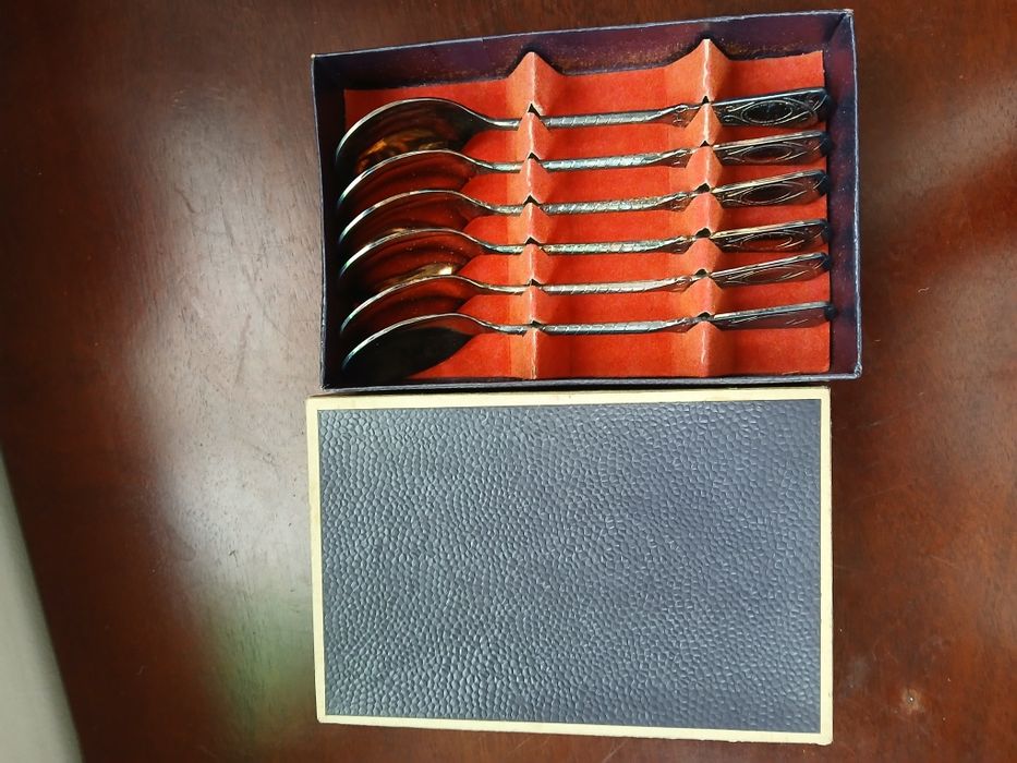 Jubiler PRL nieużywane łyżeczki do herbaty oryginalne pudełko