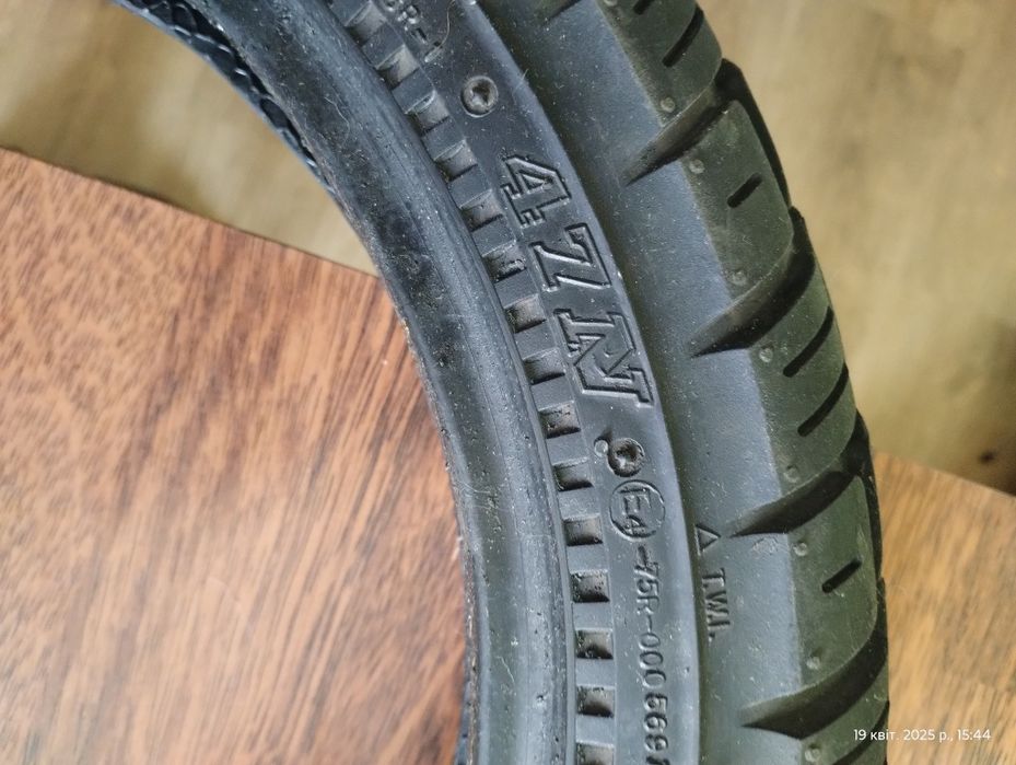 3.00-12 Запчастини для скутера, покришка