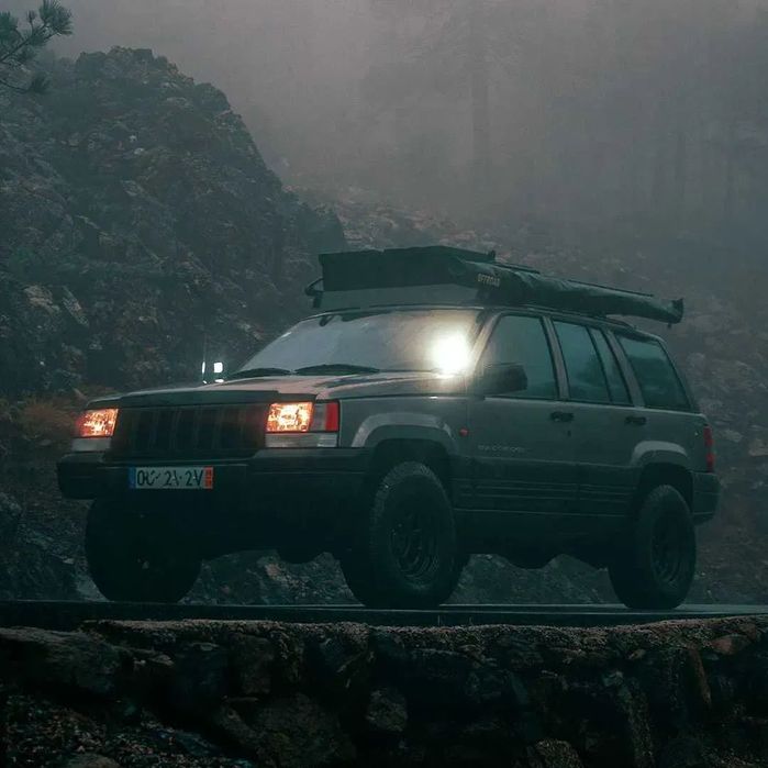 Jeep Grand Cherokee 2.5 TD Official