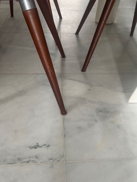 Sześć eksluzywnych krzesel