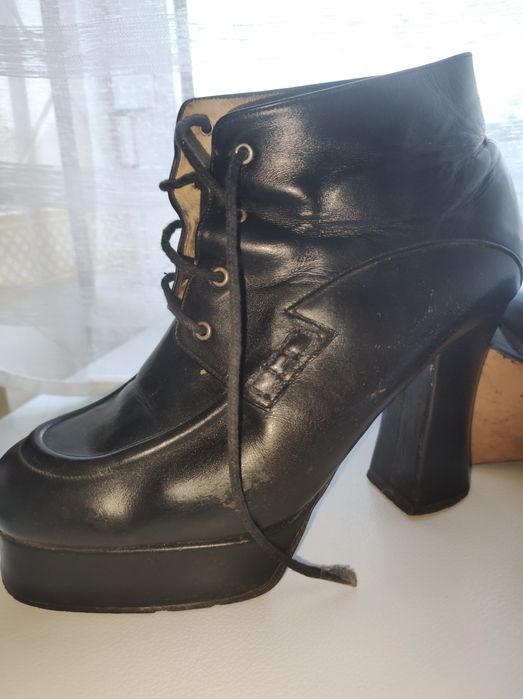 Botins 100% PELE genuína