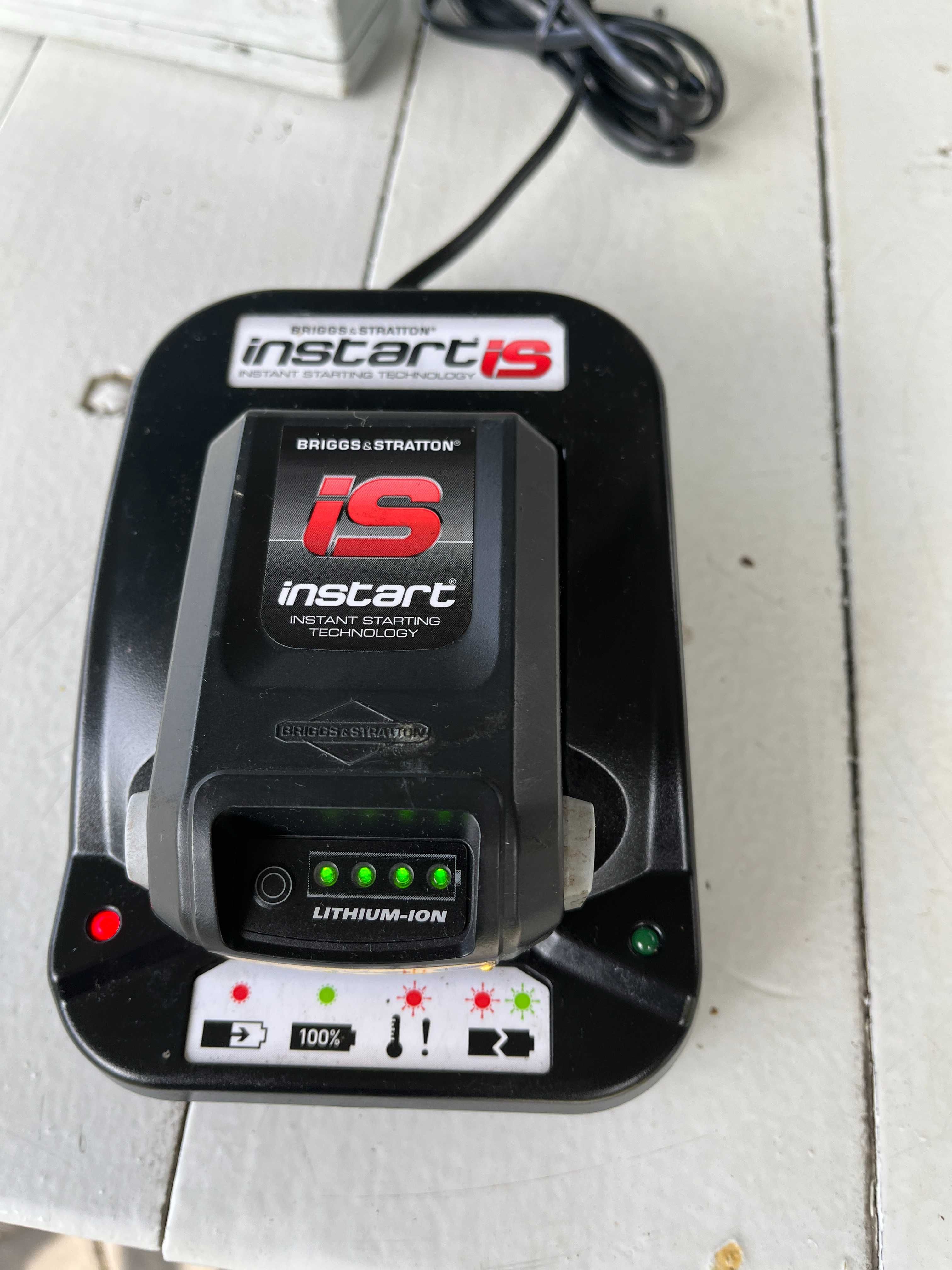 Akumulator instart BRIGGS & STRATTON.