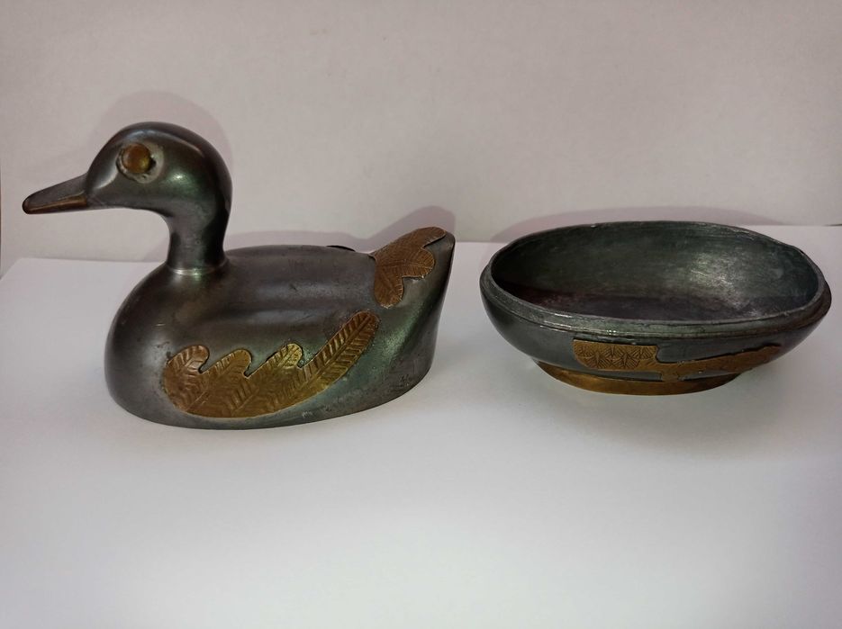 Piękna stara kaczka - ołów?