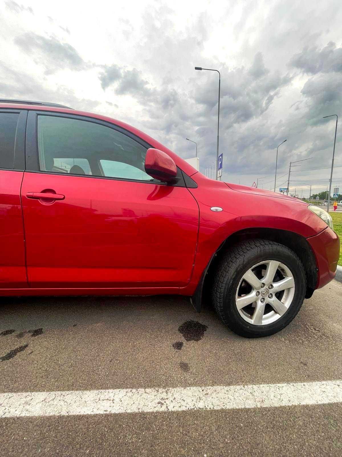 Toyota RAV4 2.0 Гбо  Акпп, 4WD