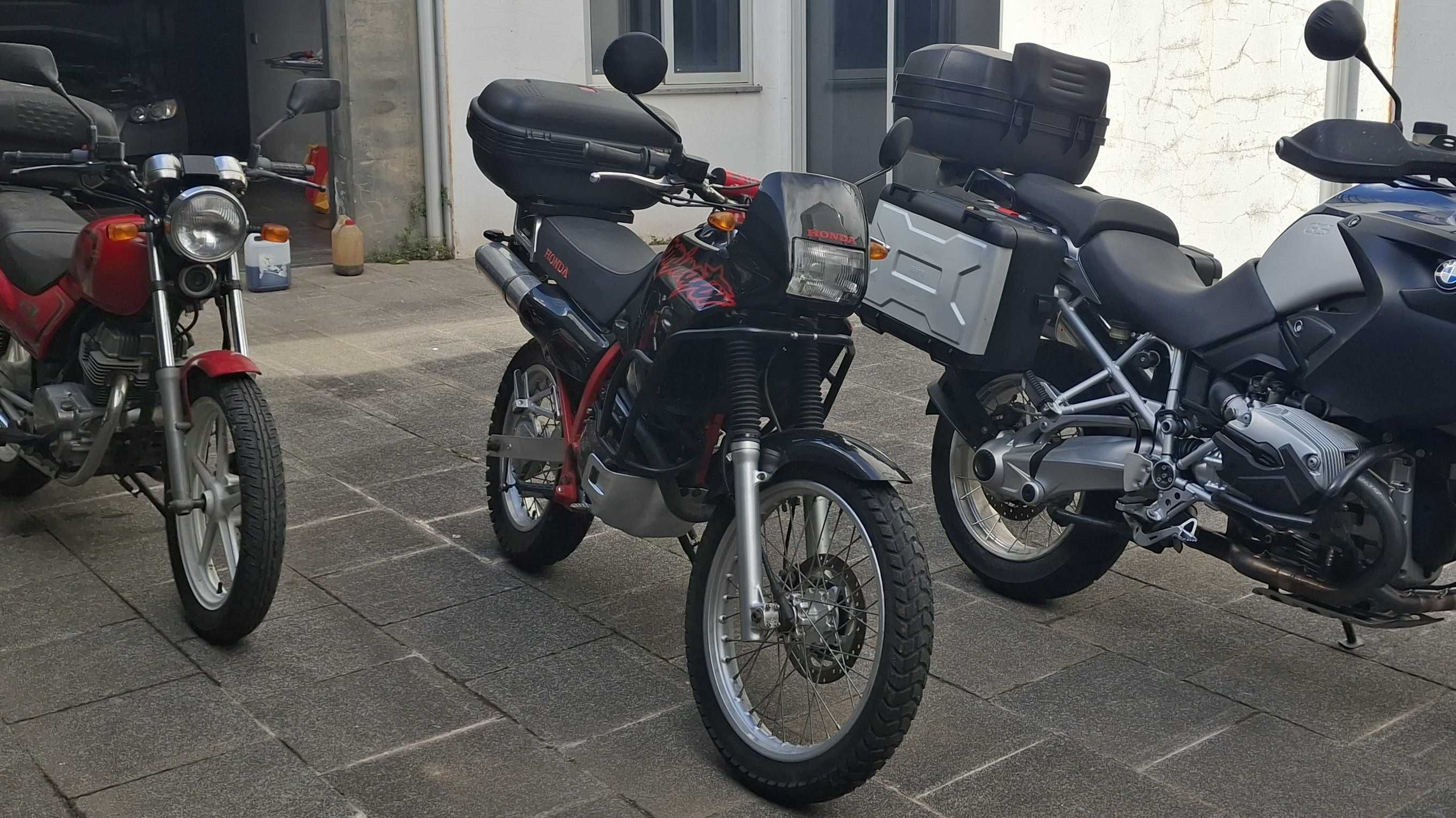 Honda NX250 dominator