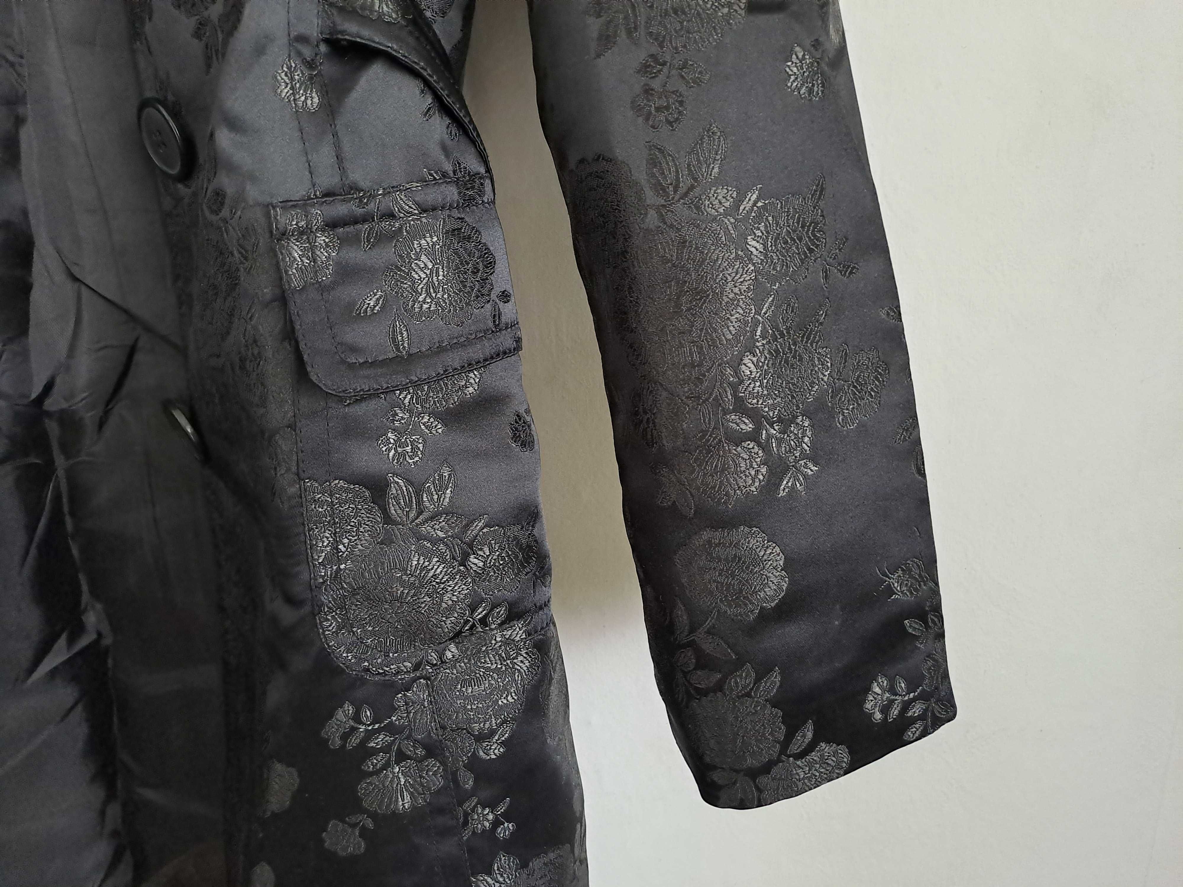 cienki lekki czarny płaszcz w kwiatowy wzór  I.C.E. rozmiar 8
