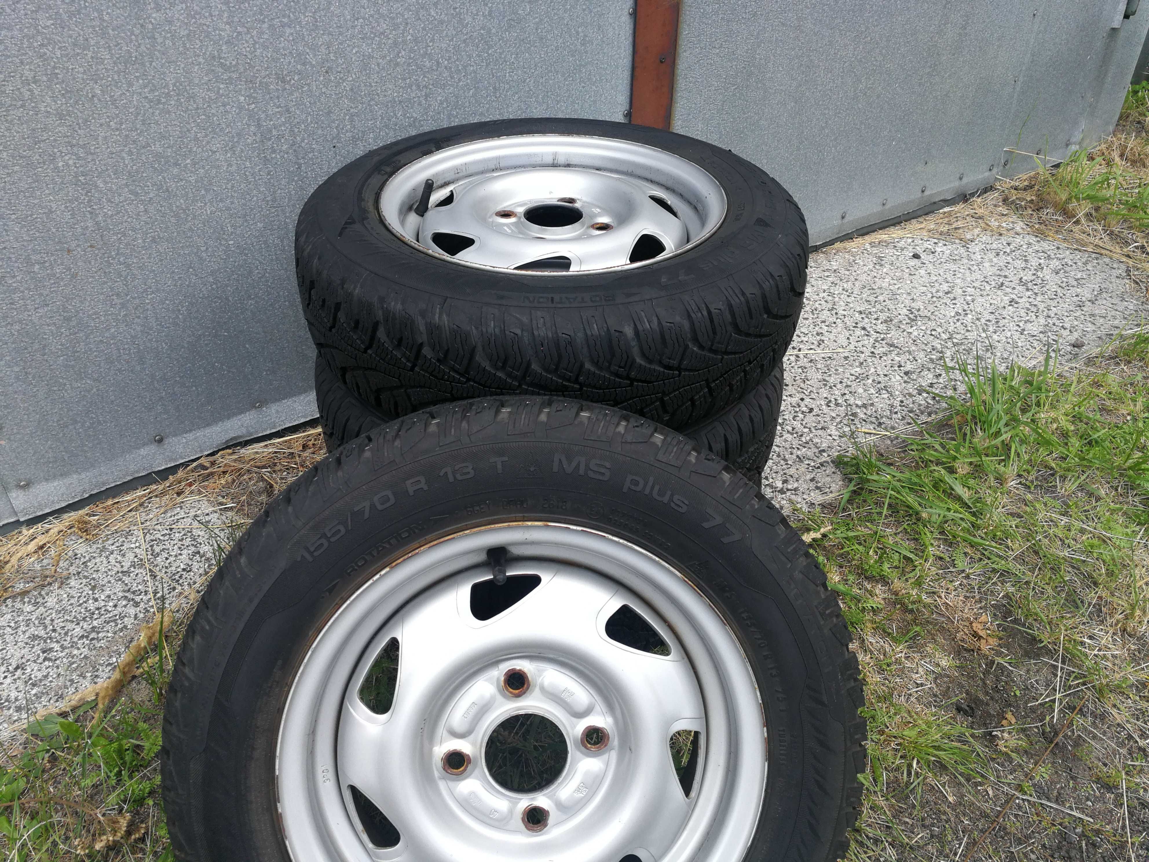 Sprzedam 4 koła 4 x 108 x 13 '' opony zimowe  155/70/13''