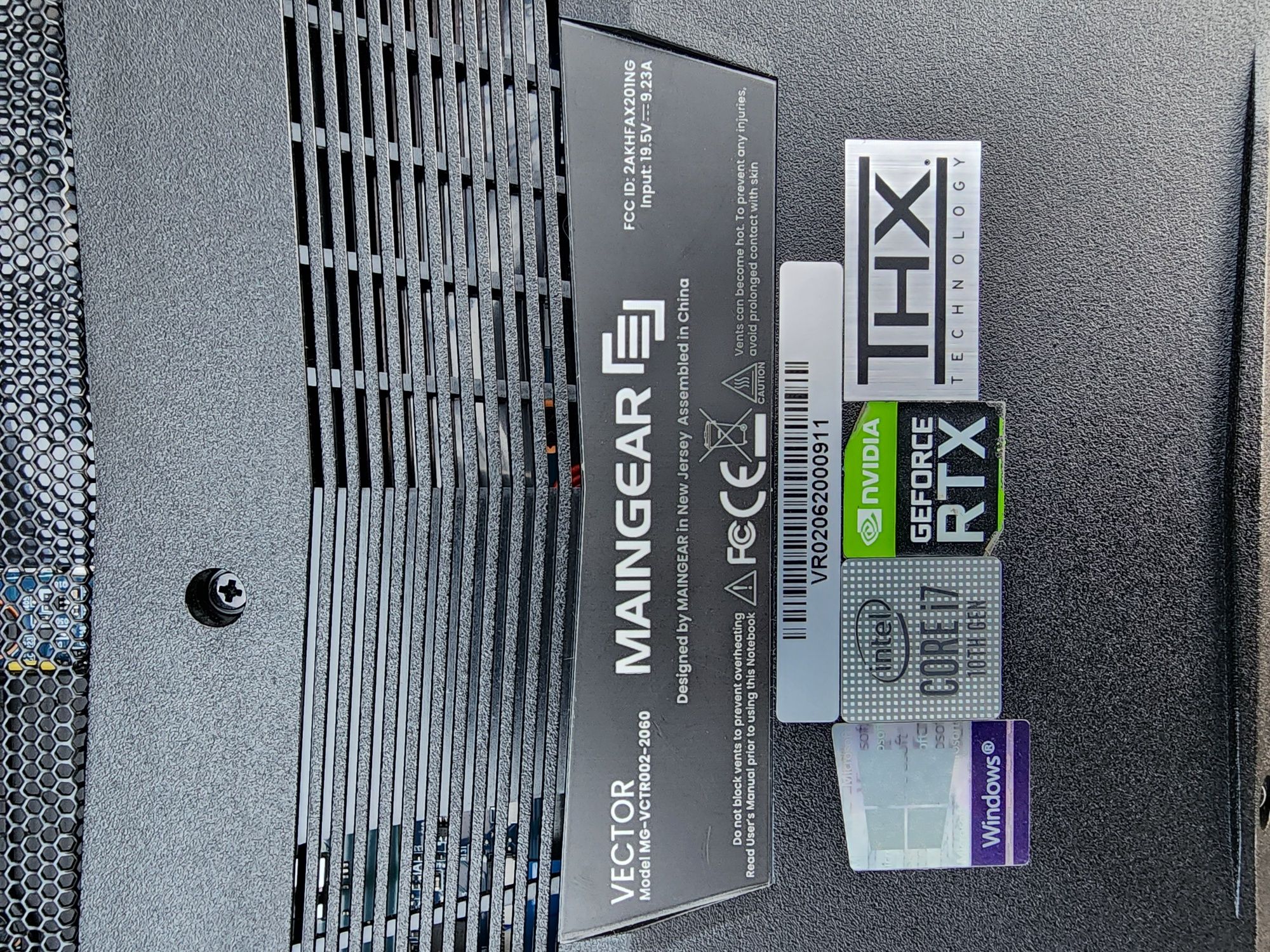 Ігровий I7-10750H/RTX 2060/144Hz 

Maingear Vector 2