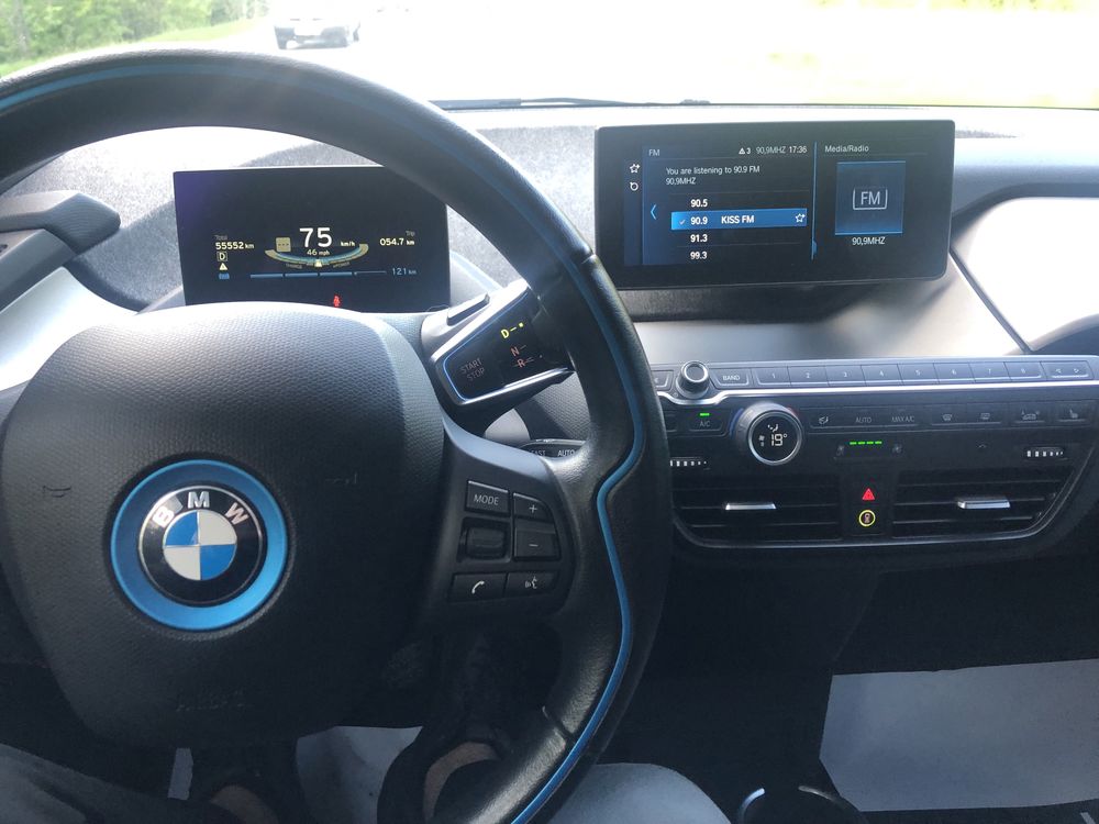 Продам авто    BMW I3