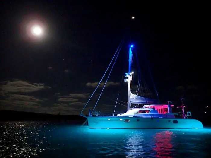 Lampa LED podwodna jacht motorówka żaglówka 2kolory LUMITEC SeablazeX2