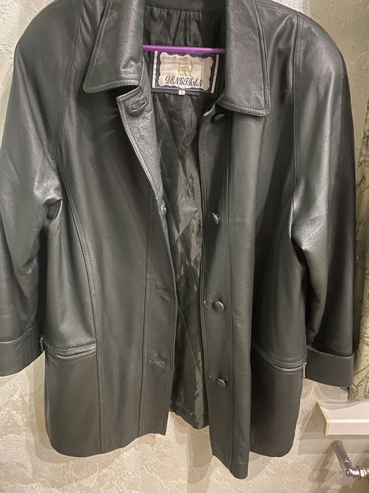 Кожана куртка,состояние новой
