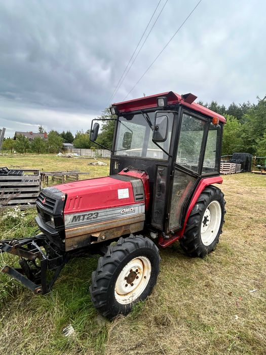 Mitsubishi MT23 ISEKI KUBOTA Kabina pług do odśnieżania 4x4