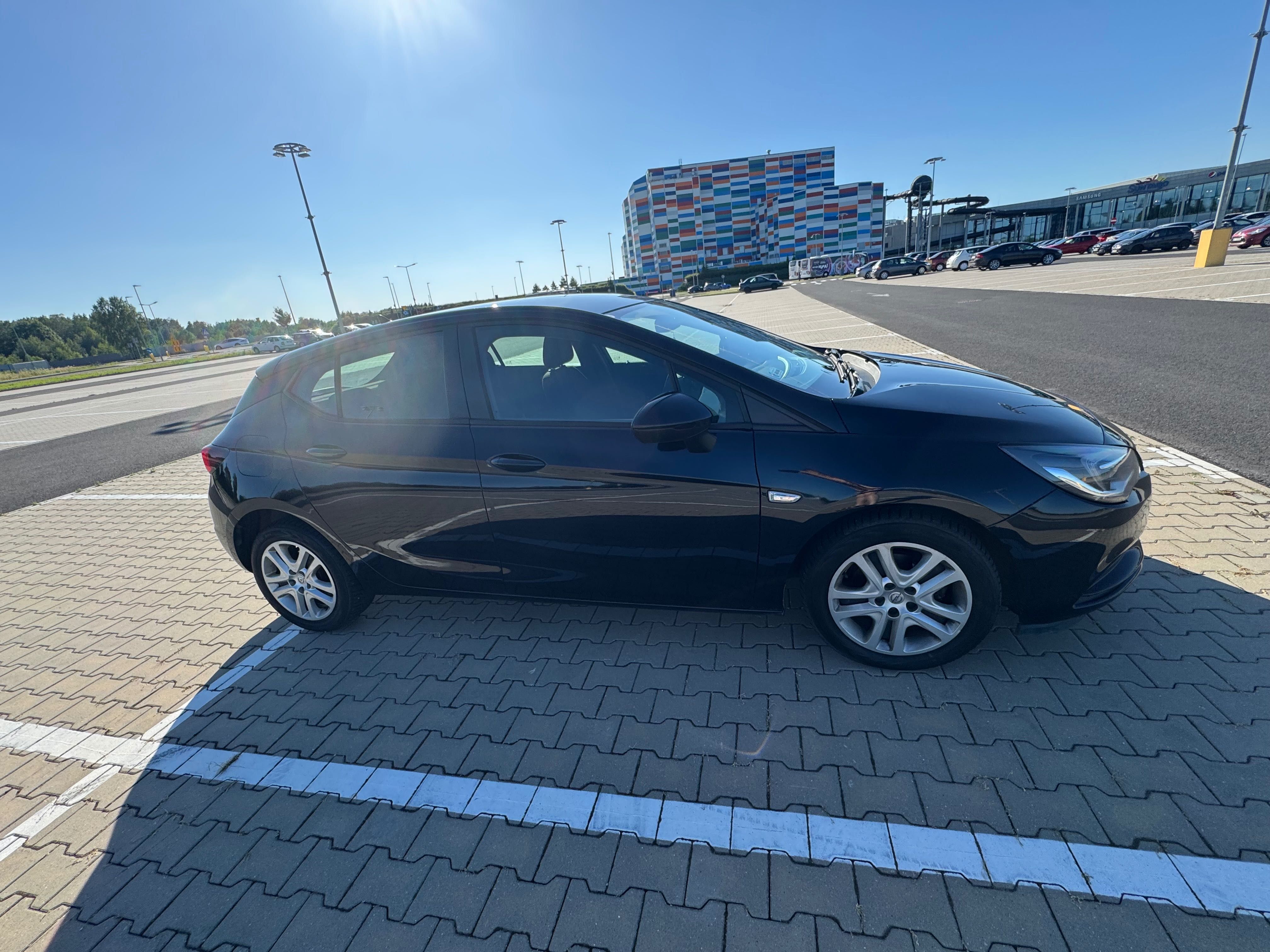 Opel Astra K 1.6 Moon Phase
