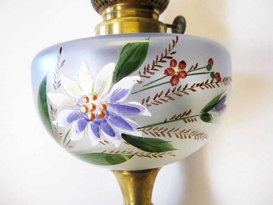 lindo antigo candeeiro de azeite francês com vidro esmaltado