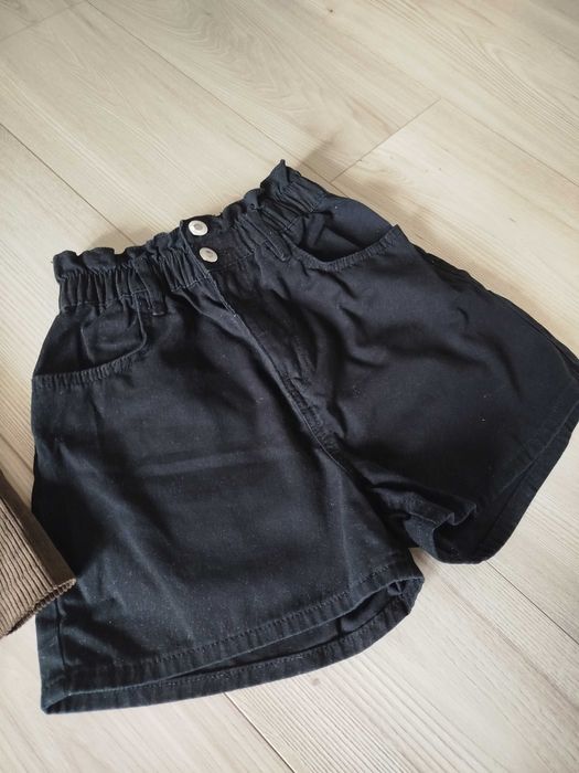 Spodenki damskie krótkie używane, rozmiar 32