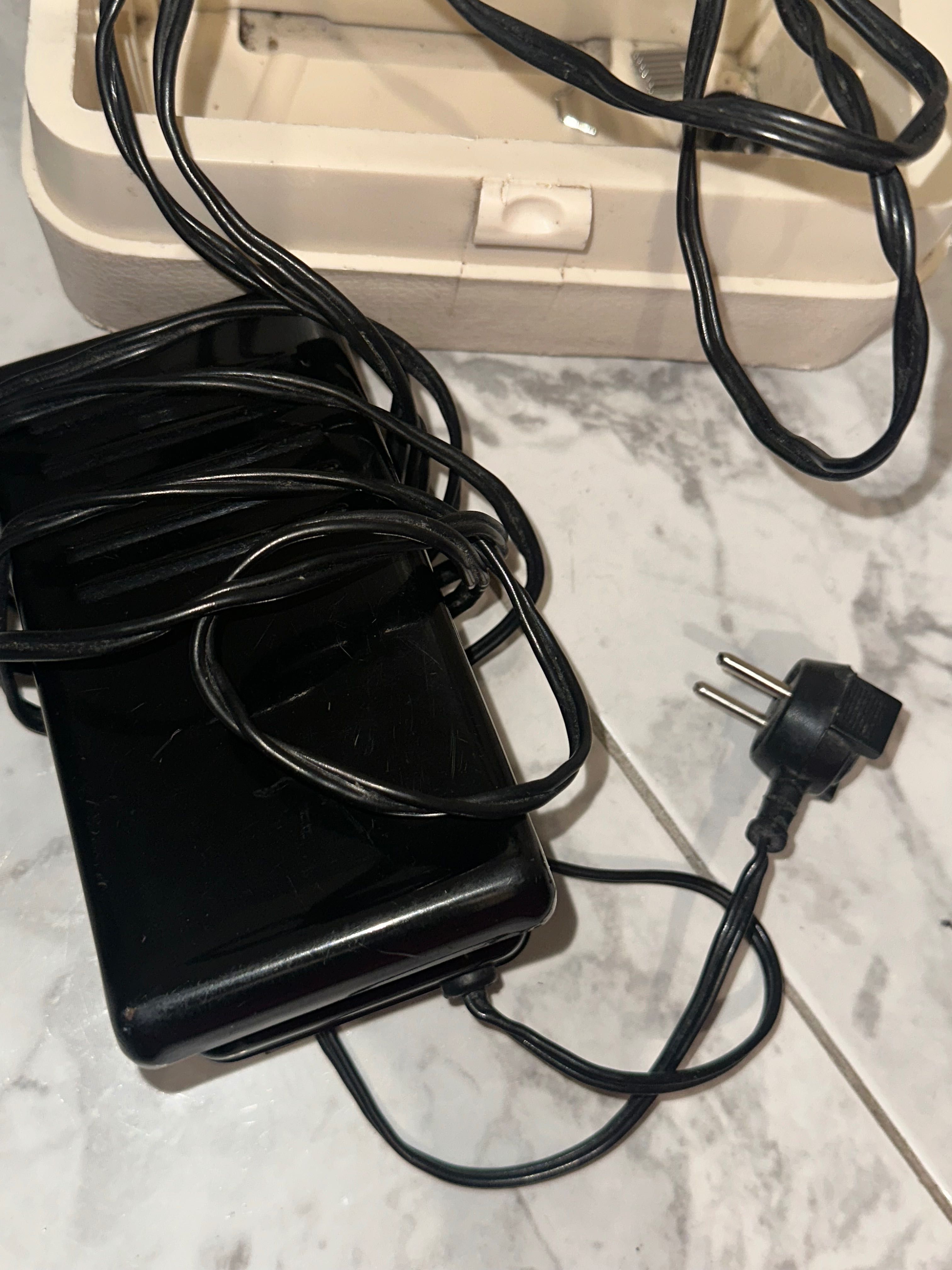 Máquina de Custura Oliva Elgin