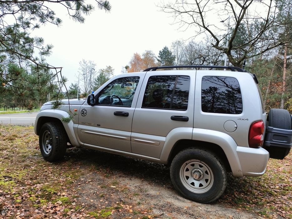 JEEP CHEROKEE LIBERTY KJ 3.7 V6 LPG Warto  155tys mały przebieg bez wk