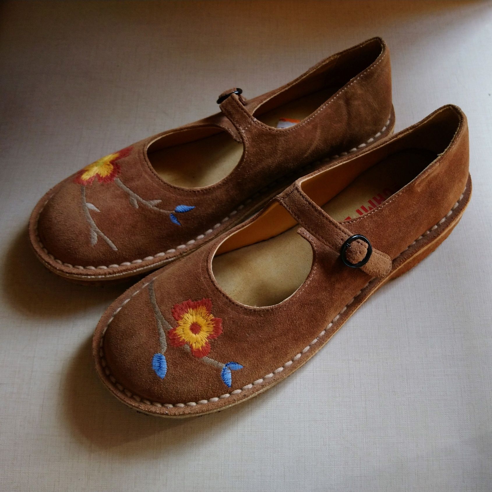 Sapatos CAMPER - Novos - 39