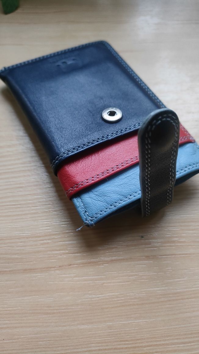 Portfel etui card holder case Mywalit