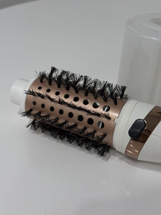 фен-браш Rowenta CF9720F0