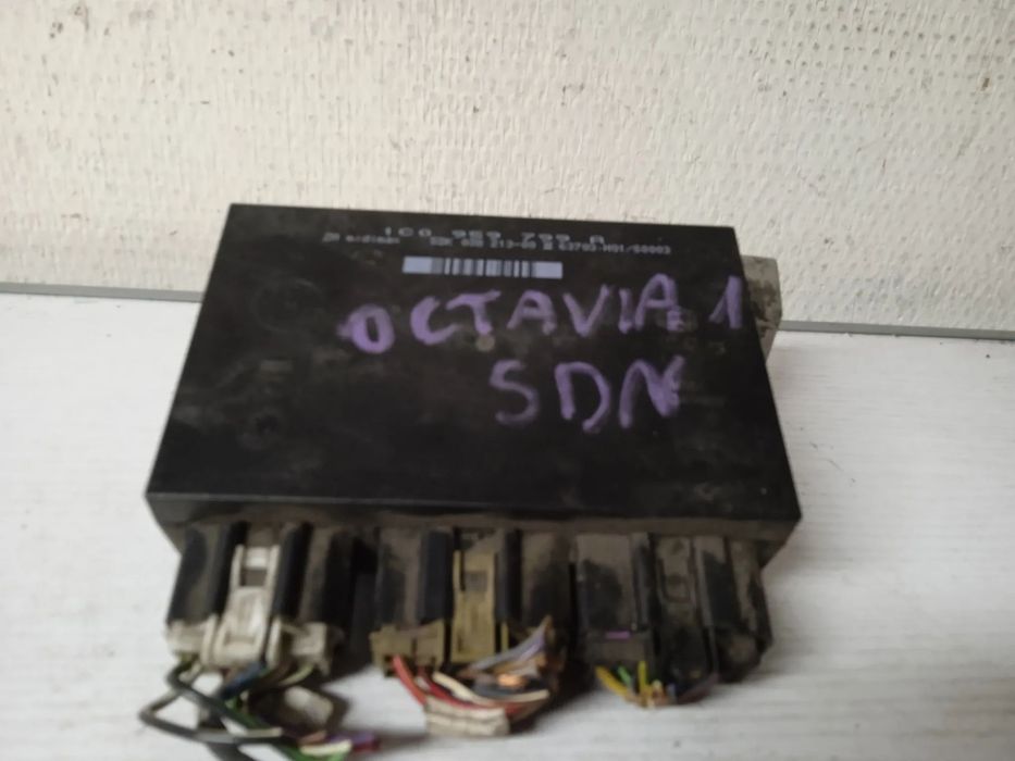 MODUŁ KOMFORTU VOLKSWAGEN  PASSAT B5 SKODA OCTAVIA 1C0959799A