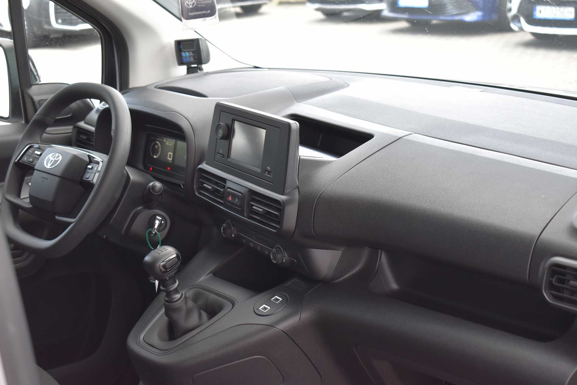 Wynajem Izoterm, dostawcze, chłodnie Toyota Proace long !