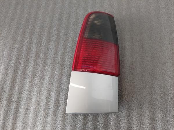 Farolim esquerdo SEAT Cordoba Vario (6K5)