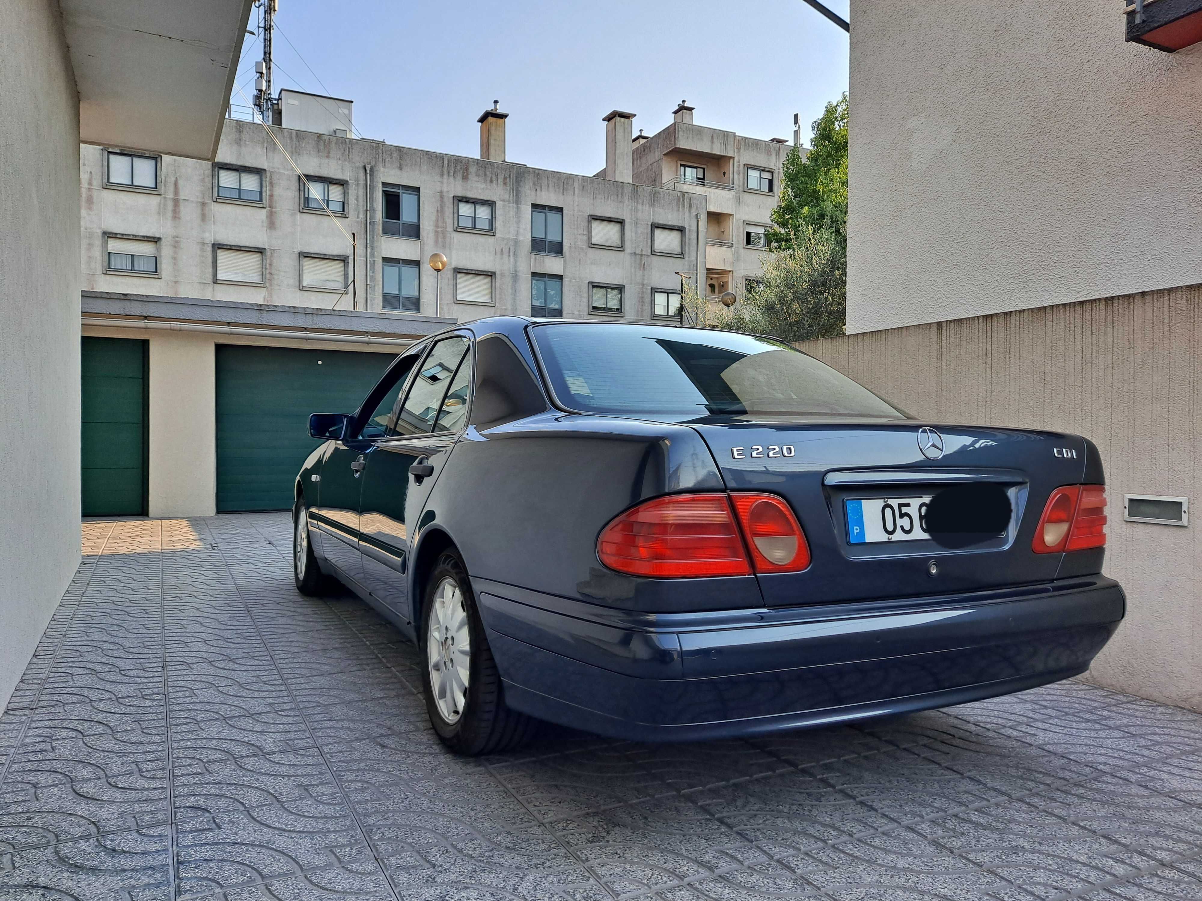 Mercedes E220CDI W210 particular